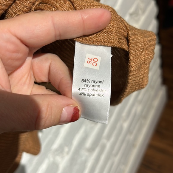 Maurice’s size small brown baby doll style top - Picture 7 of 7